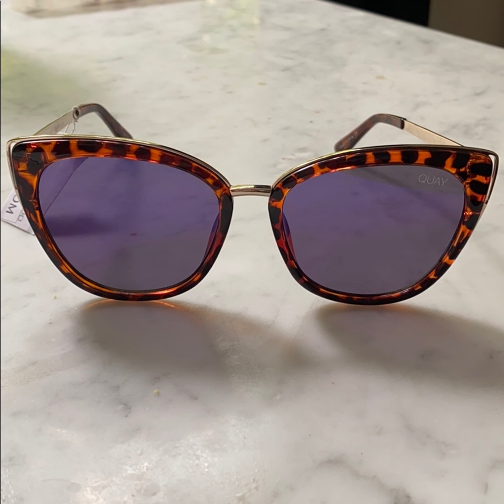Quay Honey Sunglasses Cat Eye Women Sunnies NWT